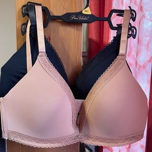 COPY - Prima Valentina Wireless bra. 2 pk / size 36C blk & tan w/ lace trim. NW…